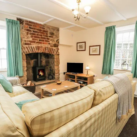 2 Church Cottages Holiday home Scarborough