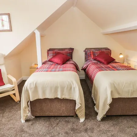 Holiday home 2 Church Cottages *